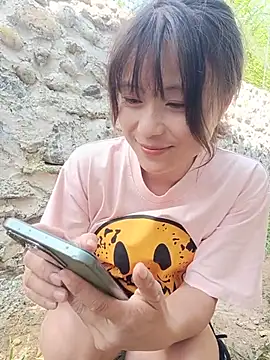 Linda-yiyi webcam