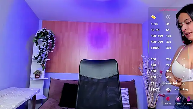 Nina_petitte