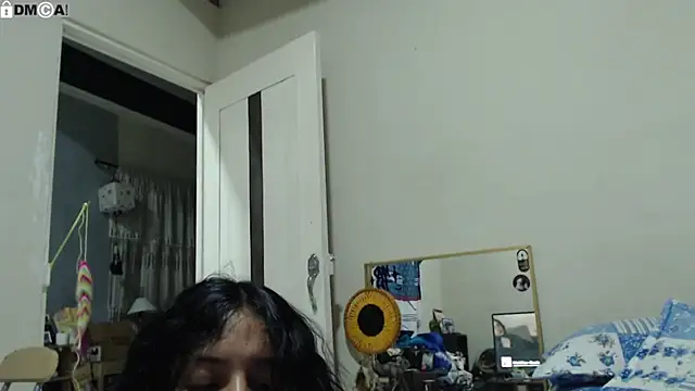 AlinaWoolf_ webcam