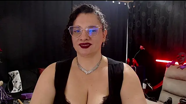 Aleja_Gonzales webcam