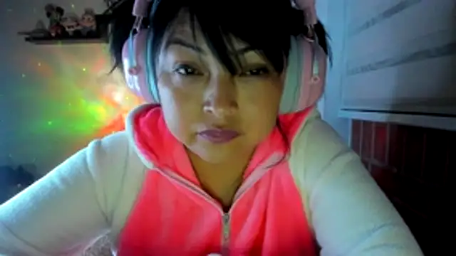 Shaddycute_ webcam