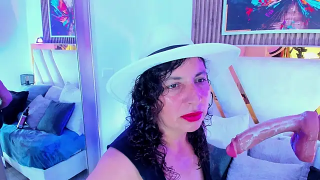 Luna_Naughty1 webcam