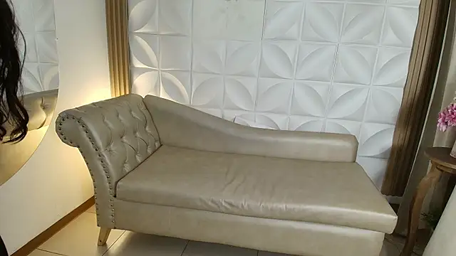 Bella_Stoone_ webcam