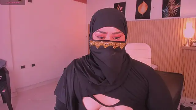 samanee_konn webcam