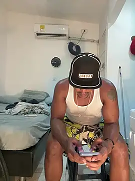 bigdick211292 webcam