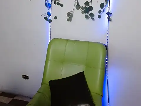 scarlettdoll777 webcam