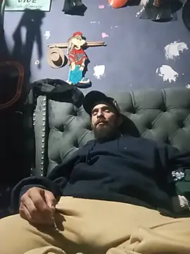 hairy_mannn webcam