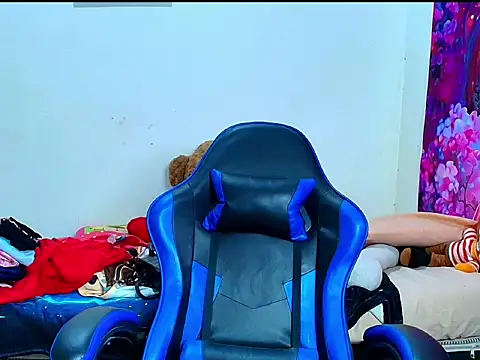Karol_naughty webcam