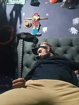hairy_mannn webcam