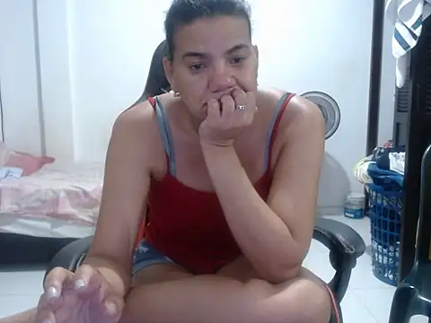 Adriana_0312 webcam