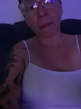 HealingHoney webcam