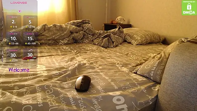 _M_i_a___ webcam
