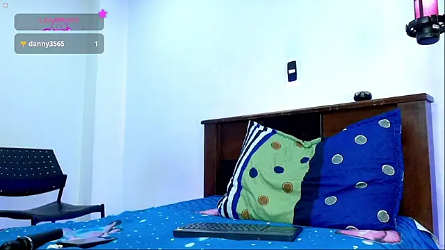 Kiitygirl webcam