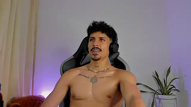 Lukeetaylor webcam