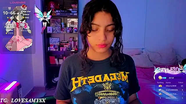 Lovelyamyy webcam