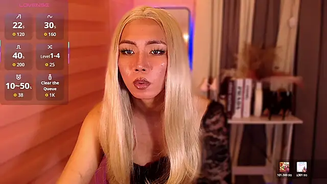 KattieFlirty webcam