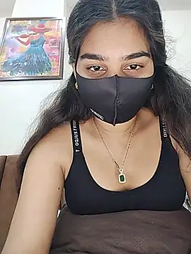 Pikachugirl054 webcam