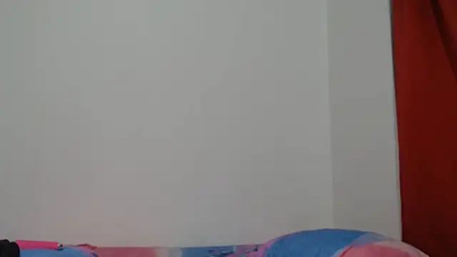 staicy_white_19 webcam
