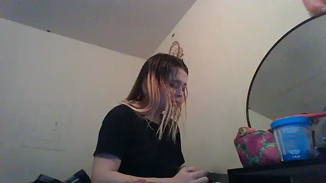 JANELLEE813 webcam