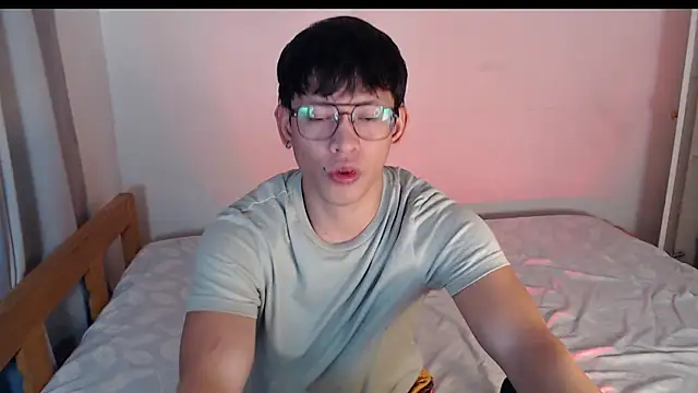 pinkcock_froi2305 webcam