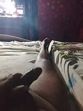 elmorenote10 webcam