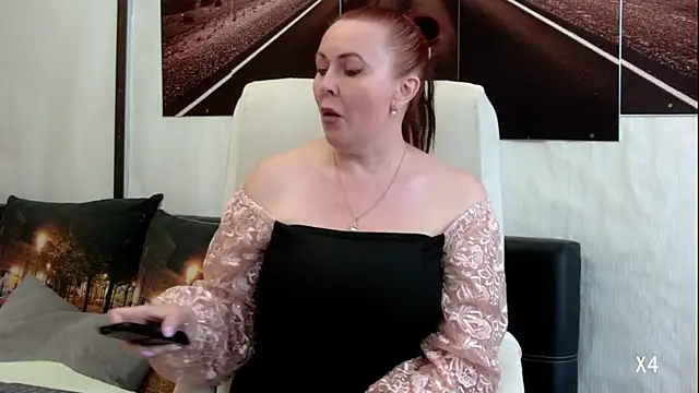 IreneShine_ webcam