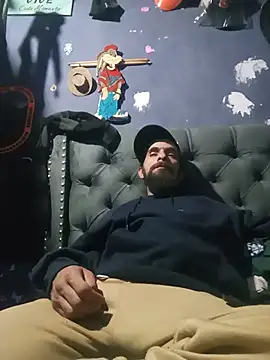 hairy_mannn webcam
