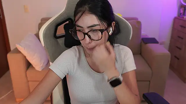 anyacutex webcam