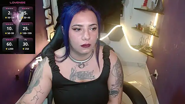 Alexa_Slavehot777 webcam