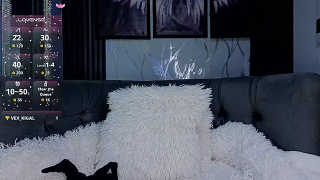 Angel-dragun live cam on StripChat
