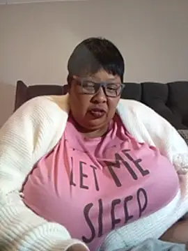 nancy111 webcam
