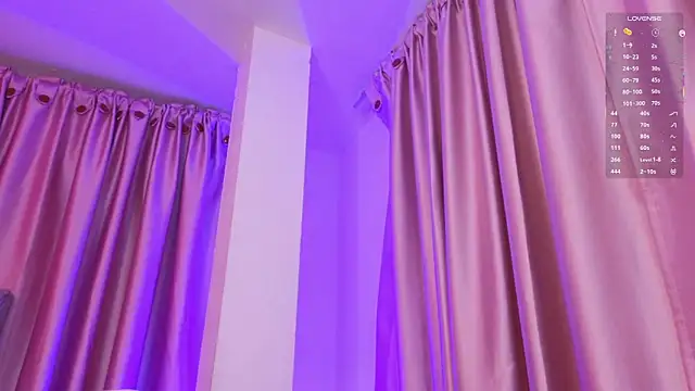Emiily_Scott1 webcam