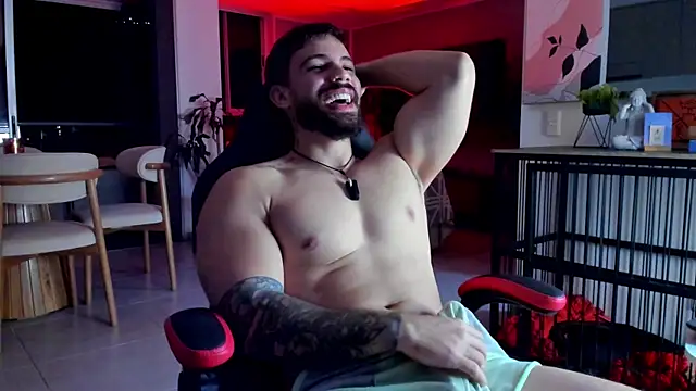 valenthino_salvatore (M young) - hard cock naked