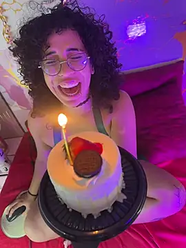 Woo_isDaphne webcam
