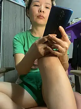 Ivy_Trix2 webcam
