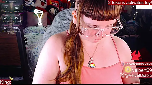 VelvetDiablo webcam