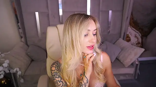 GraceCandy webcam