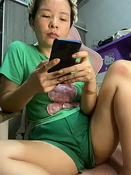 Ivy_Trix2 webcam