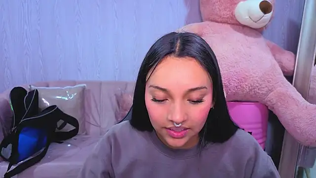 lia_harper_t webcam