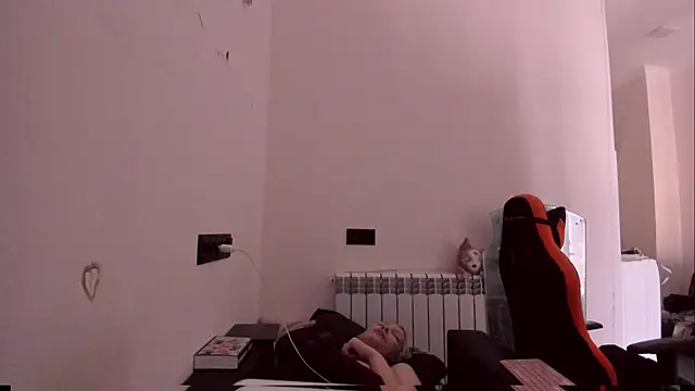 Lyricca webcam