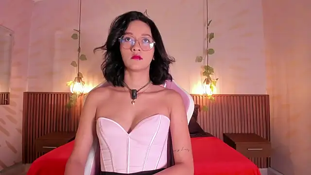 daphne_courtis webcam