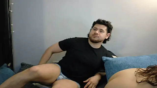 cutie_couple9396 webcam