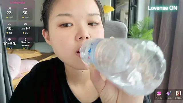 xiaosu22 - Xiaosu22's free webcam - UK Sex Cams