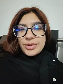 cutetemari webcam