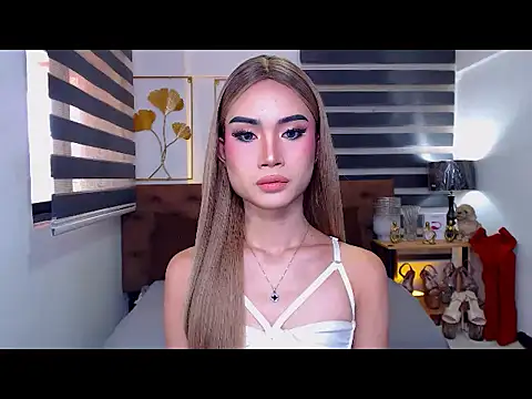 JuicyCockThea webcam