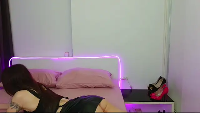 MeganGaleHorny webcam