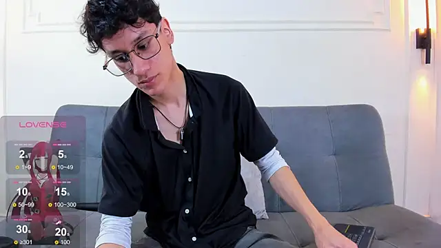 Cum_hunters webcam