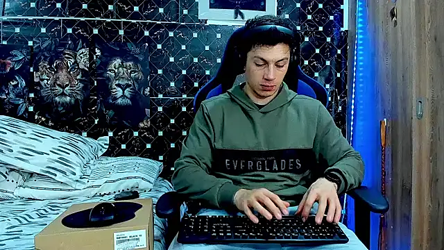 javiersexymann webcam