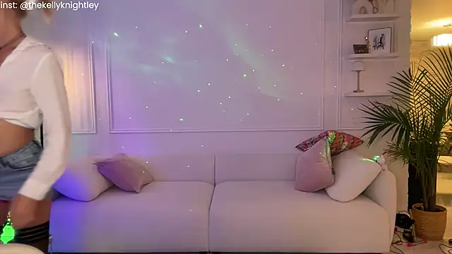 Ohbabykelly webcam