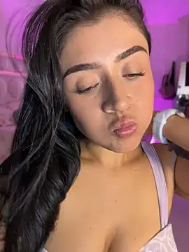 lucianaroy webcam